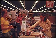 Een supermarkt in Washington, DC, juli 1974