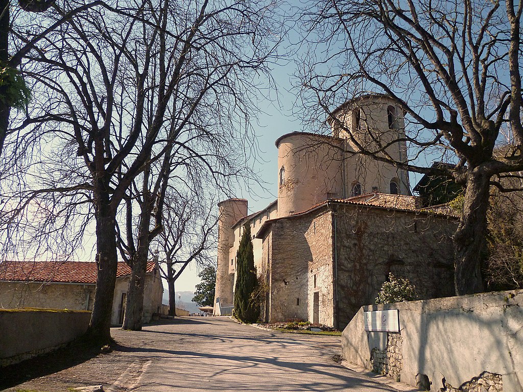 Saint-Lizier (Ariège, France) : Le Palais des Évêques, par Olybrius - Wikimédia