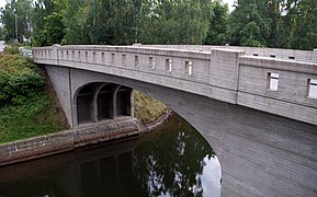 Single-Span in Shape of Arch, Finland