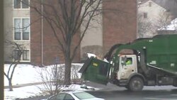 Файл: Waste management dump truck.ogv