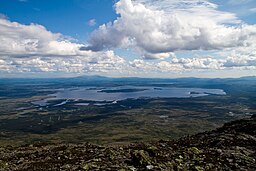 Ånnsjön sedd från Storsnasens topp (sydväst).