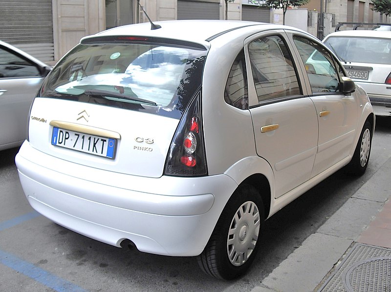 File:2009 Citroen C3 Gold by Pinko rear.JPG -