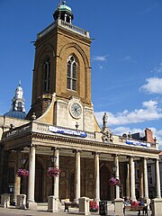 Церковь Всех Святых в центре Нортгемптона
