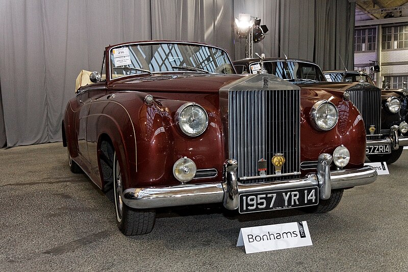 FileBonhams The Paris Sale 2012 RollsRoyce Silver Cloud Drophead Coup