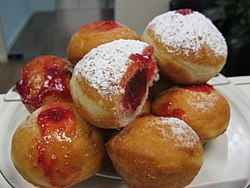 Classic Hanukkah sufganiyot.JPG