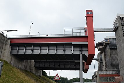 Einfahrt des Schiffshebewerks Scharnebeck *