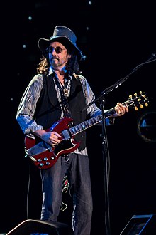 Кэмпбелл выступает с Fleetwood Mac в 2018 году