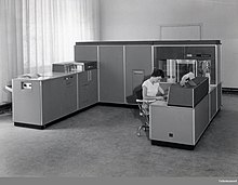 IBM 305 with 370 printer and 380 console IBM 305 RAMAC system (2).jpg