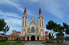 Palo Cathedral 01.JPG