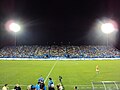 Estadio Saputo de noche.