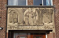 Reliëfs Sint-Barbaraschool, Vlaardingen