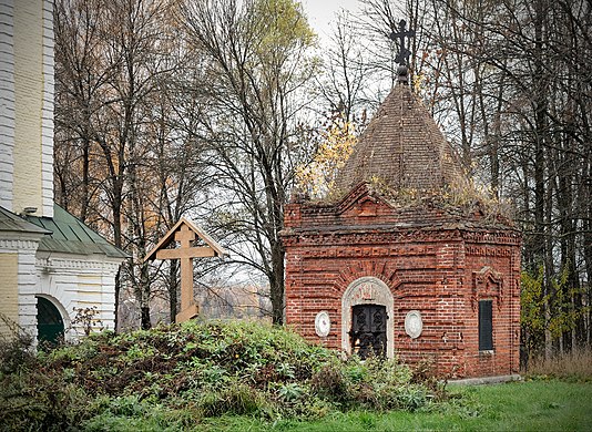 70. Часовня-усыпальница семейства Маслок, Тутаев, Ярославская область Автор — Николай Васильевич Белавин