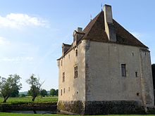 Ang Château sa Lurcy-Le-Bourg