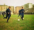 Entrenamiento del Ajax de Ámsterdam, antes de un partido de visitante contra el Napoli en 1969.