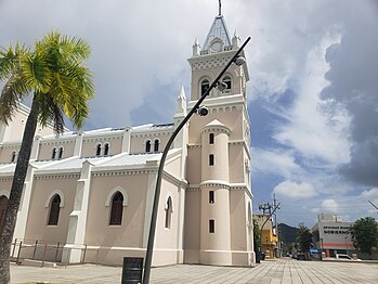 Gereja Dulce Nombre de Jesús dari Humacao pada tahun 2020