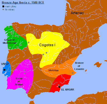Основные культуры среднего бронзового века Иберии. Зелёный — Монтелавар, жёлтый — Коготас I, оранжевый — Мотильяс и бронза Леванте, красный — Аргар, розовый — Юго-западная бронза Иберии (горизонт Аталайя), синий — Вила-Нова-де-Сан-Педру. С севера (Аквитания) к культурам Иберии примыкал Артенак