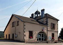 Ang Town Hall sa La Proiselière-et-lasang
