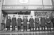 Metropolitan Police officers, 1979 London Police protection 236.jpg