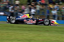 La Red Bull de Ammermuller en FR3.5, vue de profil.