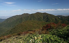 Гора Гозайсё с горы Амагой 2009-10-11.jpg