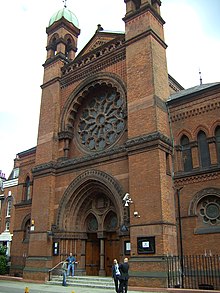 New West End Synagogue exterior.JPG