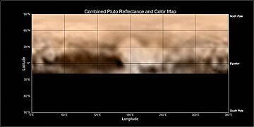 冥王星の経度と緯度を示した地図。トンボー地域は地図の中央に突き出した部分である。