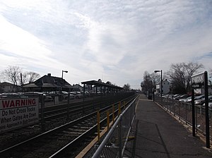 Raritan Station March 2014.jpg