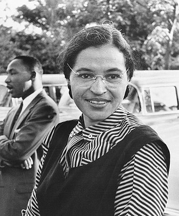 English: Photograph of Rosa Parks with Dr. Mar...