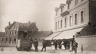 ...avant d'atteindre la gare d'Eu-La Chaussée, terminus de la ligne,