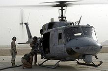 Корпус морской пехоты США UH-1N Huey Helicopter.jpg