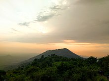 കൊടികുത്തിമലയിൽ നിന്നുള്ള സാഹ്യാന ദൃശ്യം