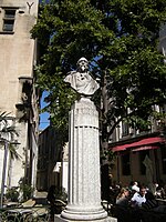 Buste de Frédéric Mistral à Avignon