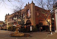 Historic Downtown Santa Ana. Artist Village en Santa Ana.JPG