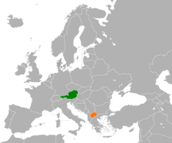 Mapa indicando localização {{{preposição1}}} Áustria e {{{preposição2}}} Macedônia do Norte.