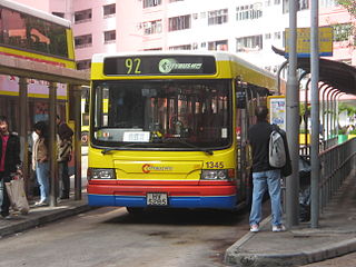 城巴92線一直客量欠佳，多年以來都是巴士路線發展計劃的常客，例如2009年便被建議縮減至只在平日繁忙時間服務。 （圖片：Tokyo Metro@Wikimedia）