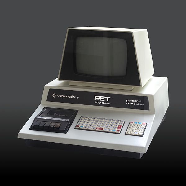 Delwedd:Commodore 2001 Series-IMG 0448b.jpg