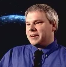 Dr Ian P. Griffin ĉe la Scienca Instituto de la Kosmoteleskopo. (bildo NASA - 2006)