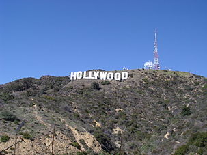 Le panneau Hollywood sur le versant sud du Mont Lee. (définition réelle 2 816 × 1 880)