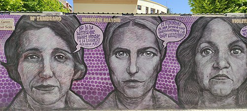 Gandia, Mural feminista, Violeta Parra(eskuinean)