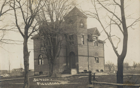 Pickering Public School in 1910