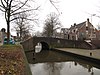 Gemetselde boogbrug tussen de Linschoterkade en de Zuid-linschoterdijk