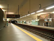 Roma station (Green Line). RomaMetroLx4.JPG