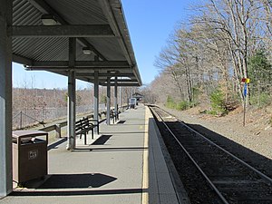 Foxboro MBTA station, Foxborough MA.jpg