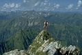 Kegelkopf vom Mittelgipfel der Höfats (links unterhalb des Bergsteigers)