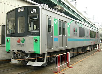 JR East's eksperimentell "NE Train Smart Denchi-kun" batterielektrisk motorvogn i oktober 2011