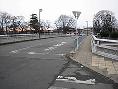 Vue sur le pont Kamigamo