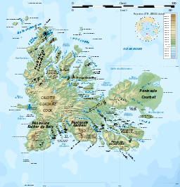 Topografisk kart over Kerguelen som syner halvøya i søraust (nedre til høgre)