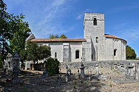 Vue extérieure depuis le cimetière.