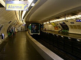 Metrò.jpg