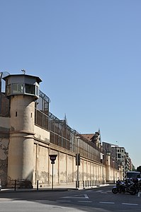 Murs de la prison (carrer Provença).